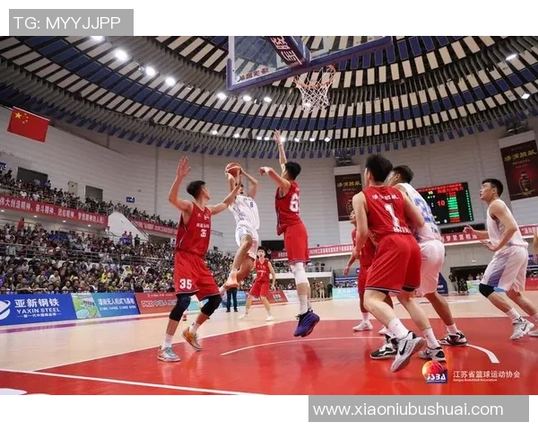 南京篮球队在联合会杯积分榜上以98分稳居第一名展现强劲实力